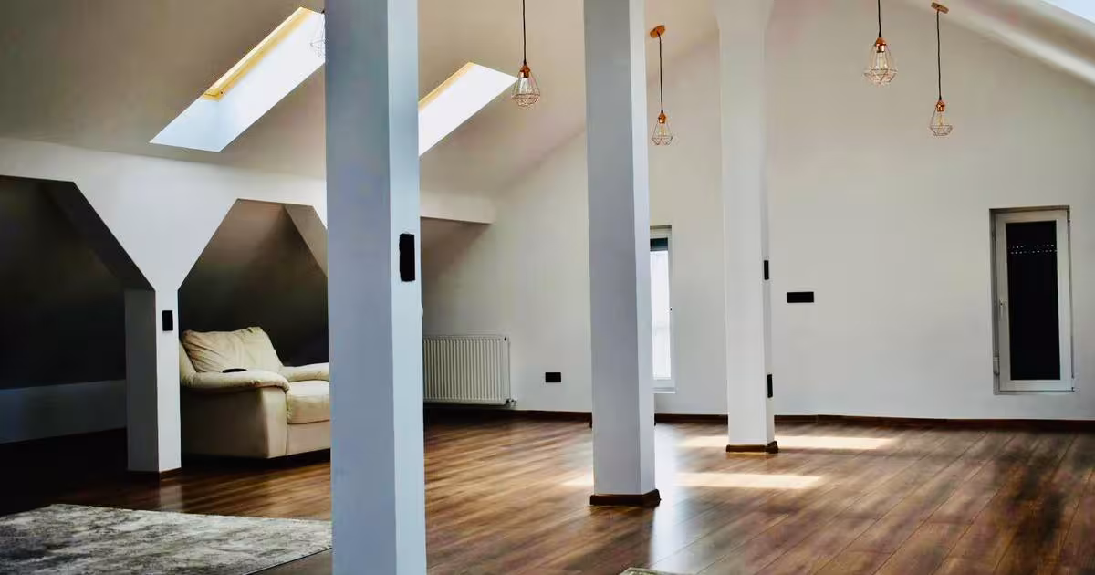 Casă individuală 490 mp cu 9 camere în zona Central, Sibiu