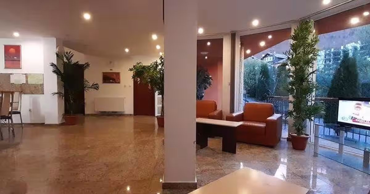 Casă individuală 650 mp cu 17 camere în Sinaia