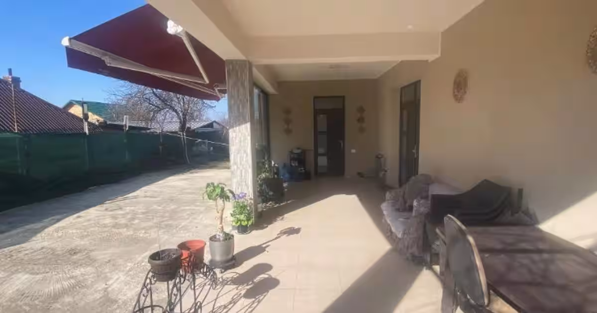 Stefanestii de jos , str. Fagaras vila individuala.