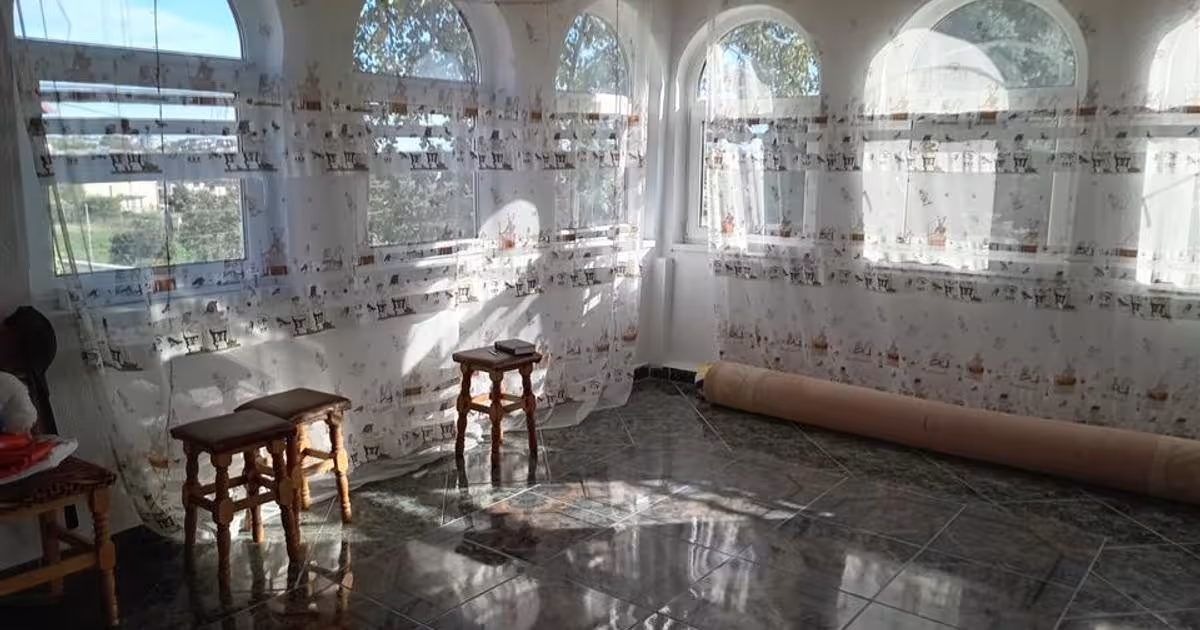 Casă individuală cu 6 camere în zona Burdujeni, Suceava