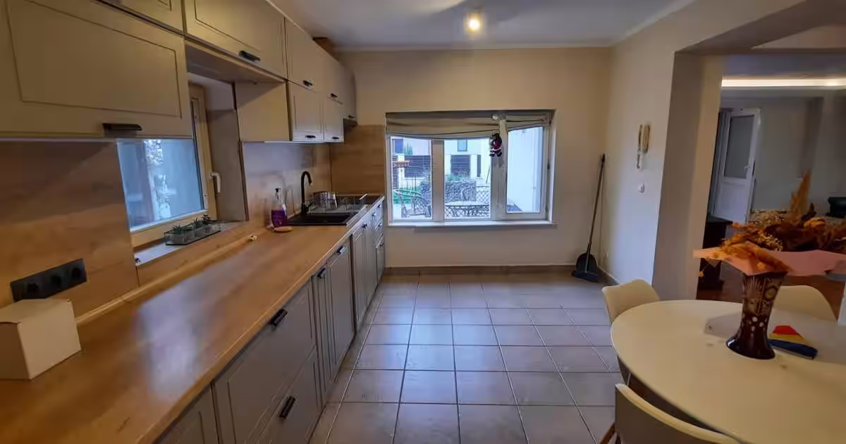 De vanzare casa singur in curte, 5 camere, Tg. Mures, 7 Noiembrie
