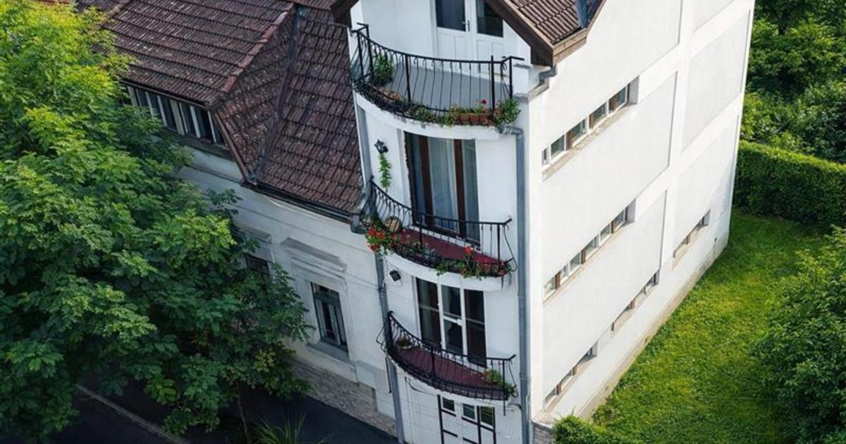 FILM&3D!Casa multifunctionala, recomandata si pentru cabinete medicale,birouri,