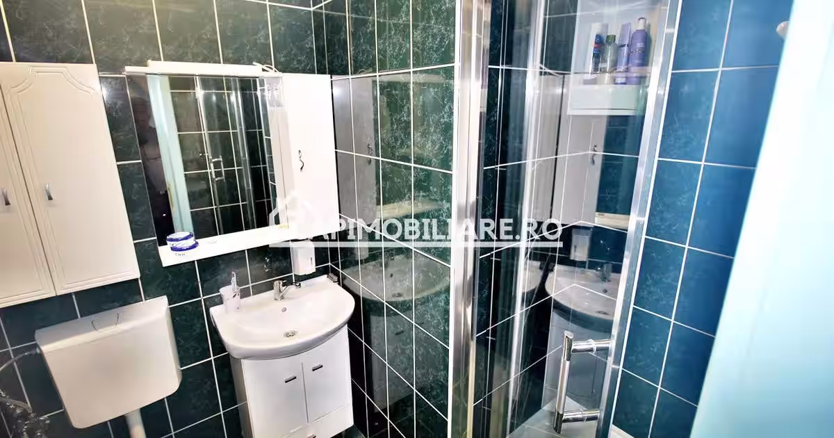 Casa+spatiu comercial cu trifazic,434 mp, 750 mp teren,