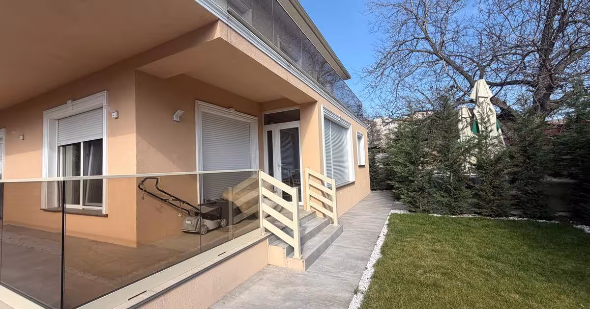 Casă individuală cu 7 camere în zona Aradului, Timișoara