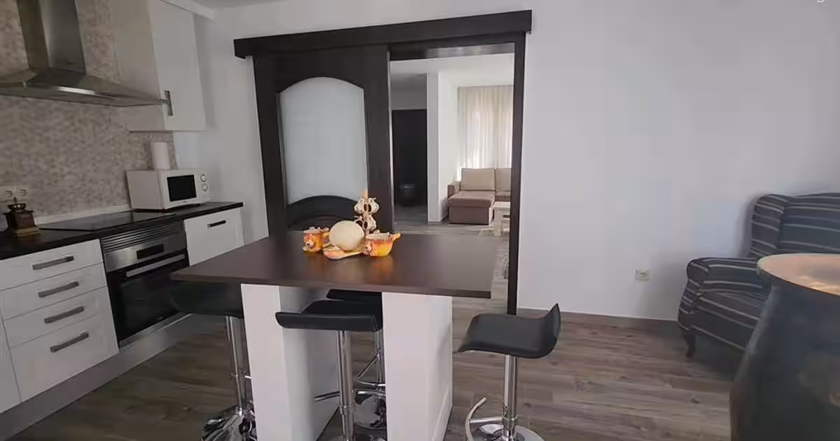 Casă individuală cu 5 camere în Văratec
