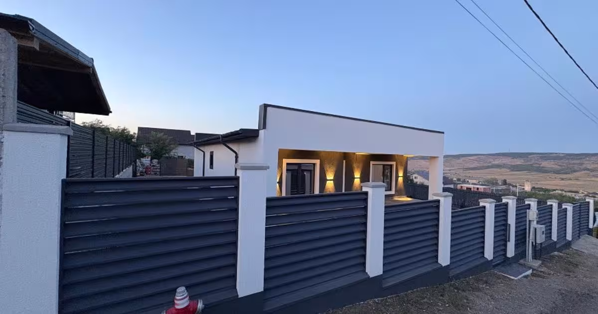 Casă individuală 124 mp cu 4 camere în zona Nord, Vaslui