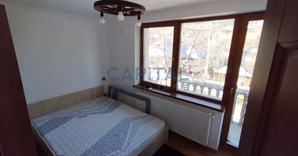 VILA spatioasa in VIISOARA la 7km de Piatra Neamt.