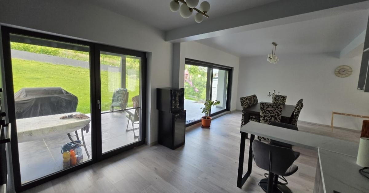 Casa 120mp zona strazii Crasnei finisata mobilata utilata 235000eur+TVA