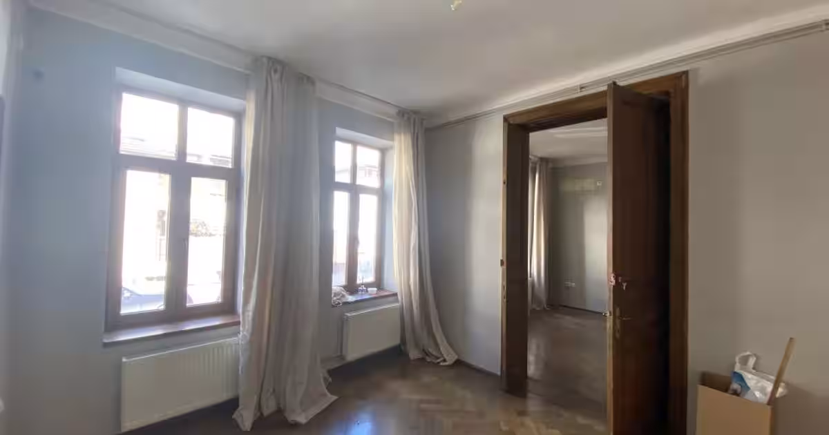Apartament decomandat cu 3 camere în zona Dorobanți, Sector 1 preț 900 € / lună | Imobiliare.ro