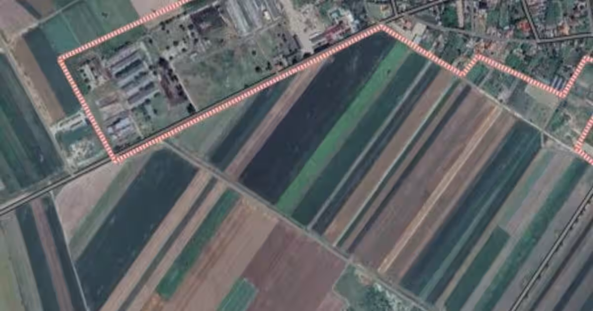 Teren agricol extravilan de 9400 mp, în Cujmir preț 8.400 € | Imobiliare.ro