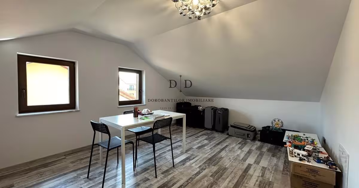 Duplex cu 5 camere în Dezmir