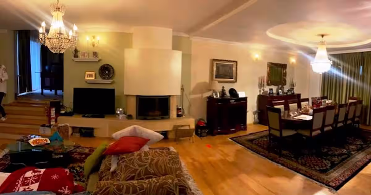 ZONA TBC , DUPLEX D+P+E din an 2007 , 950mp si 10ari teren!