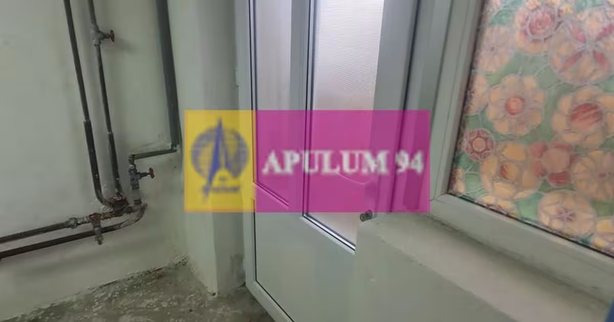 Duplex 340 mp cu 5 camere în Bănești