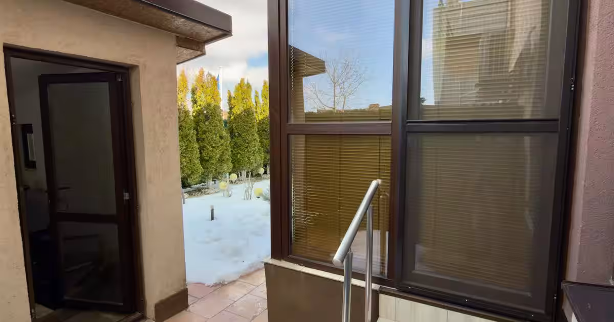 Duplex 100 mp cu 4 camere în Berceni