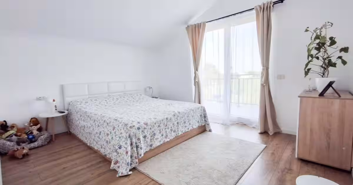 Duplex 80 mp cu 3 camere în Bucovăț (Remetea Mare)