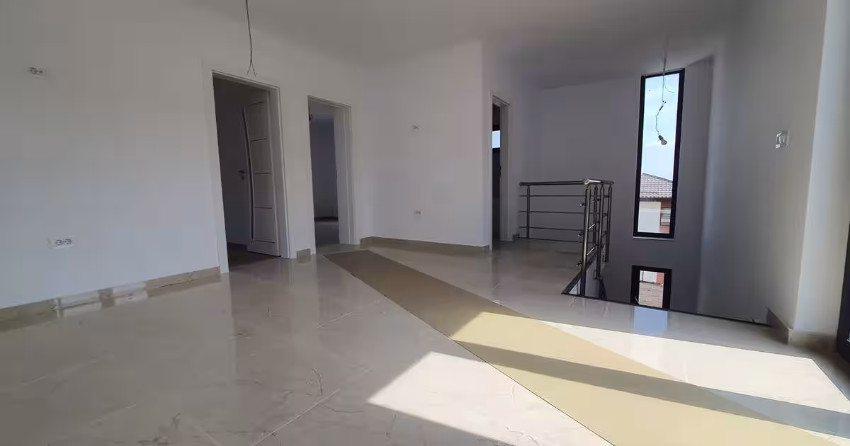 Duplex 80 mp cu 3 camere în zona Valea Adâncă, Iași