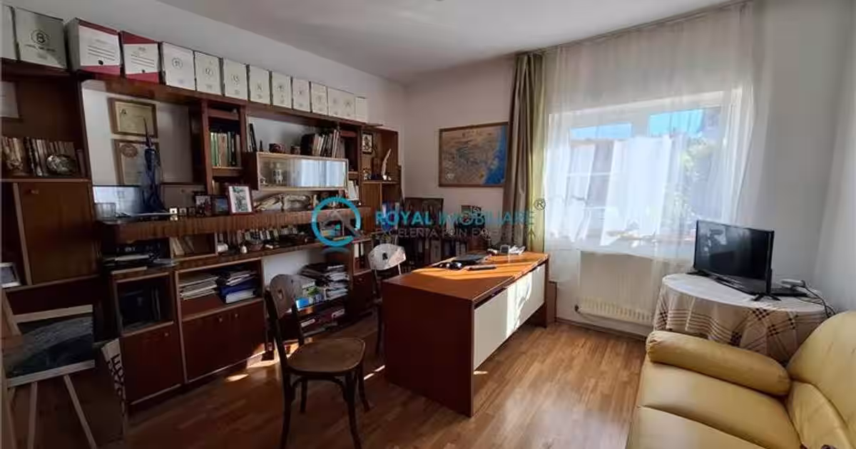 Duplex 190 mp cu 6 camere în zona Republicii, Ploiești