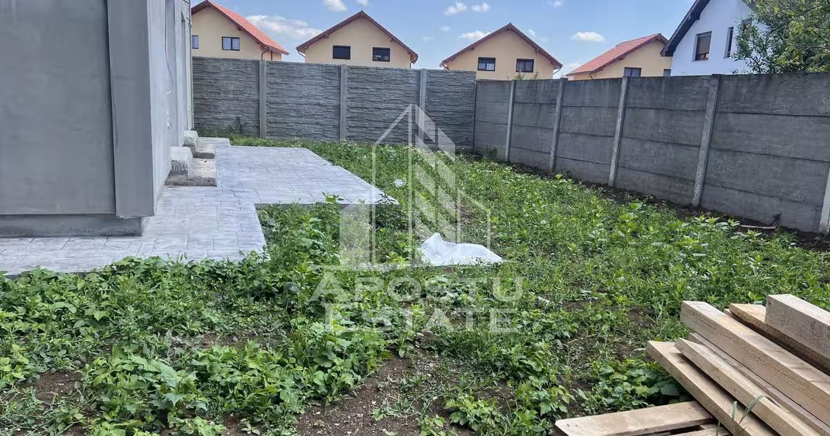 Duplex 85 mp cu 3 camere în Sânandrei