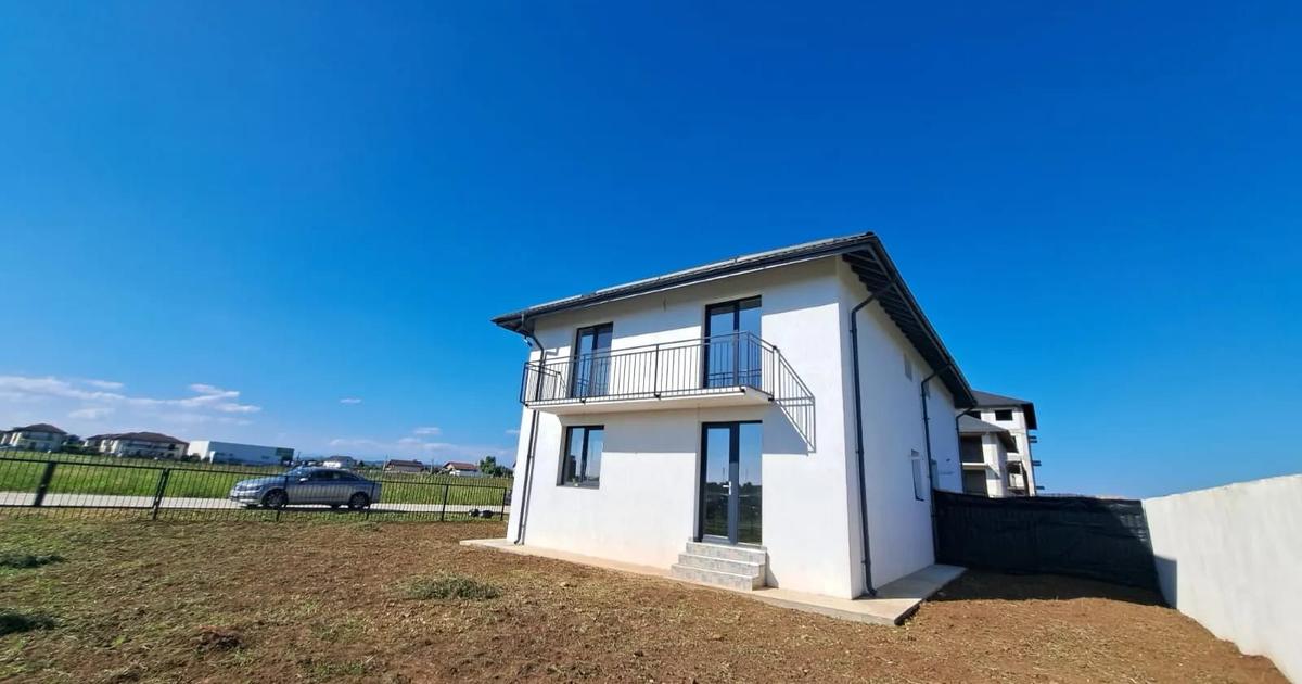 Ulmi,Dambovita VÂNZARE proprietate- casa si teren