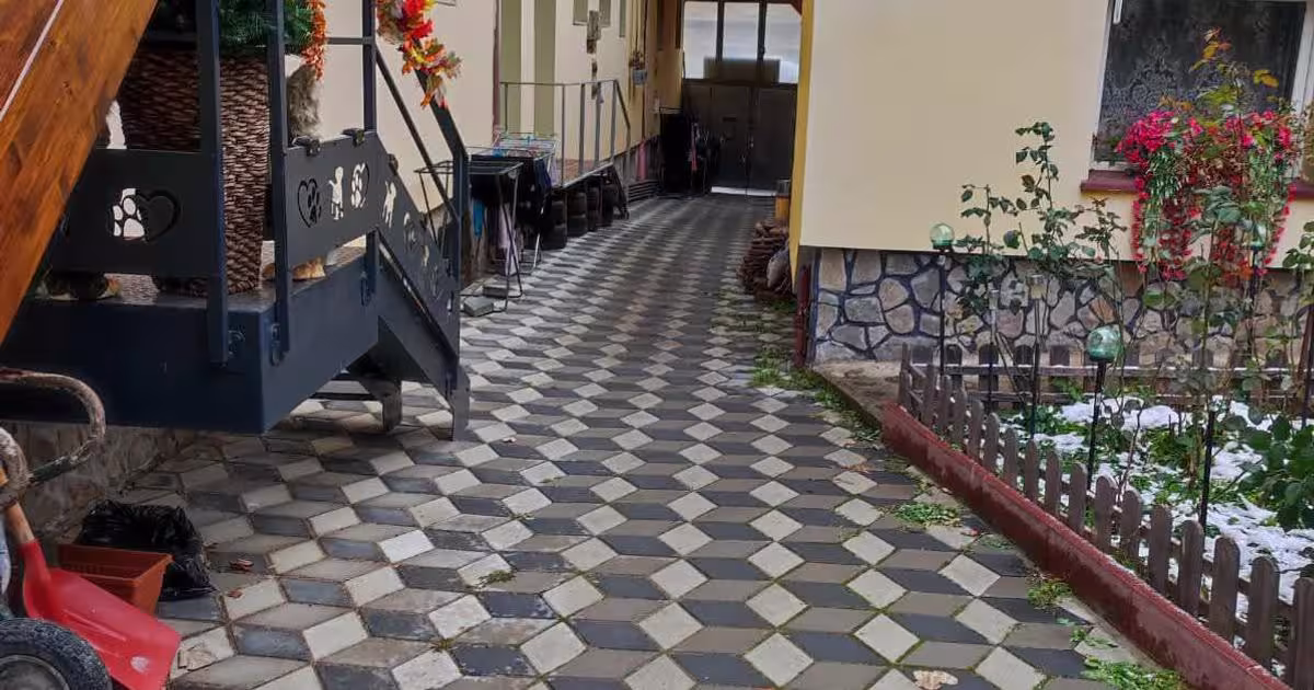 Garsonieră decomandată în zona Brașovul Vechi, Brașov