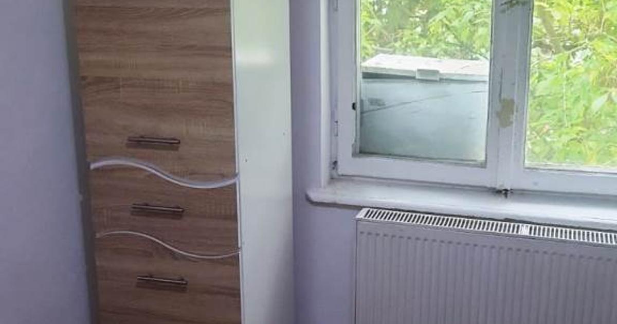 Închiriere garsonieră confort redus, eraj 1, zonă foarte liniștită