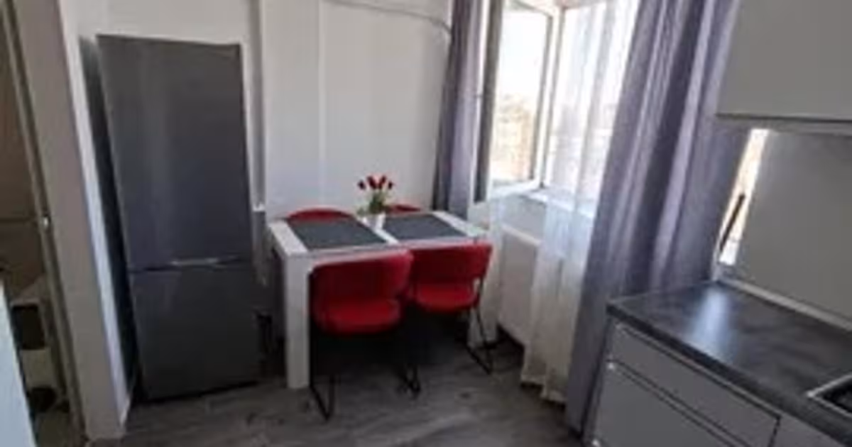 Garsonieră decomandată în zona Tătărași, Iași