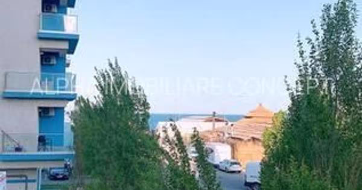 Garsonieră decomandată în zona Central, Mamaia