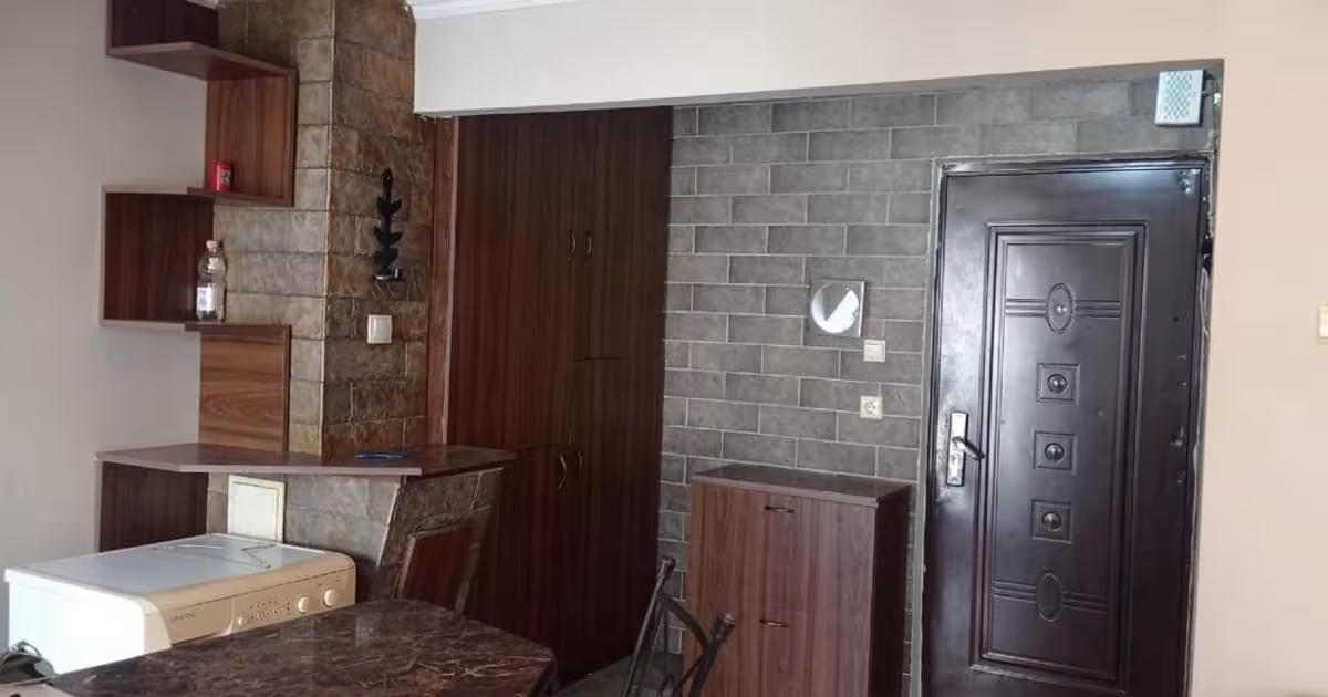 Garsonieră decomandată în zona Rogerius, Oradea