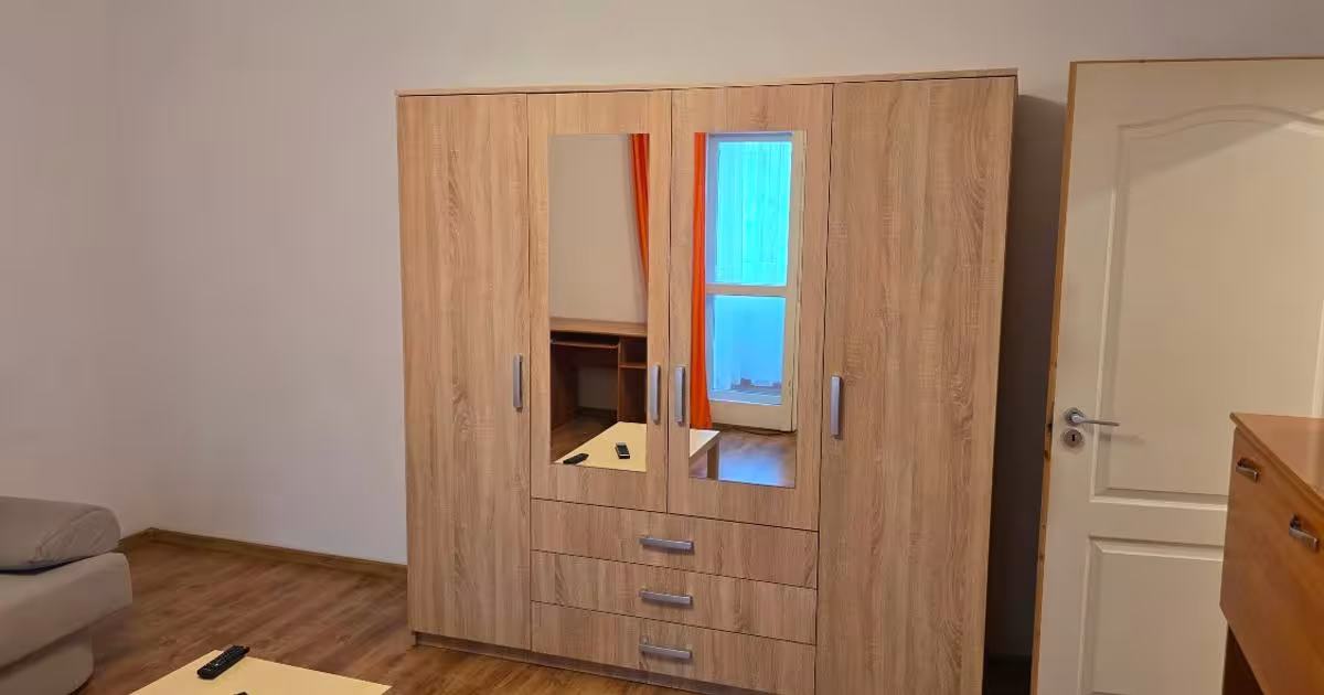 Garsonieră decomandată în zona Titan, Sector 3