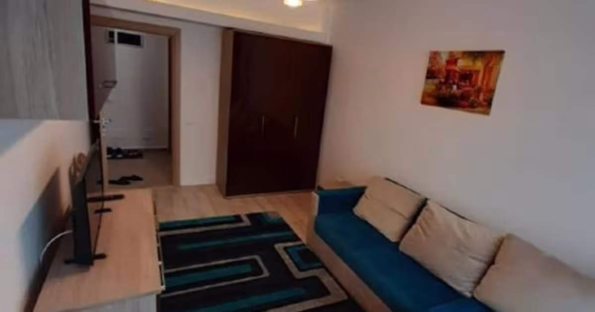 Garsonieră decomandată în zona Grozăvești, Sector 6