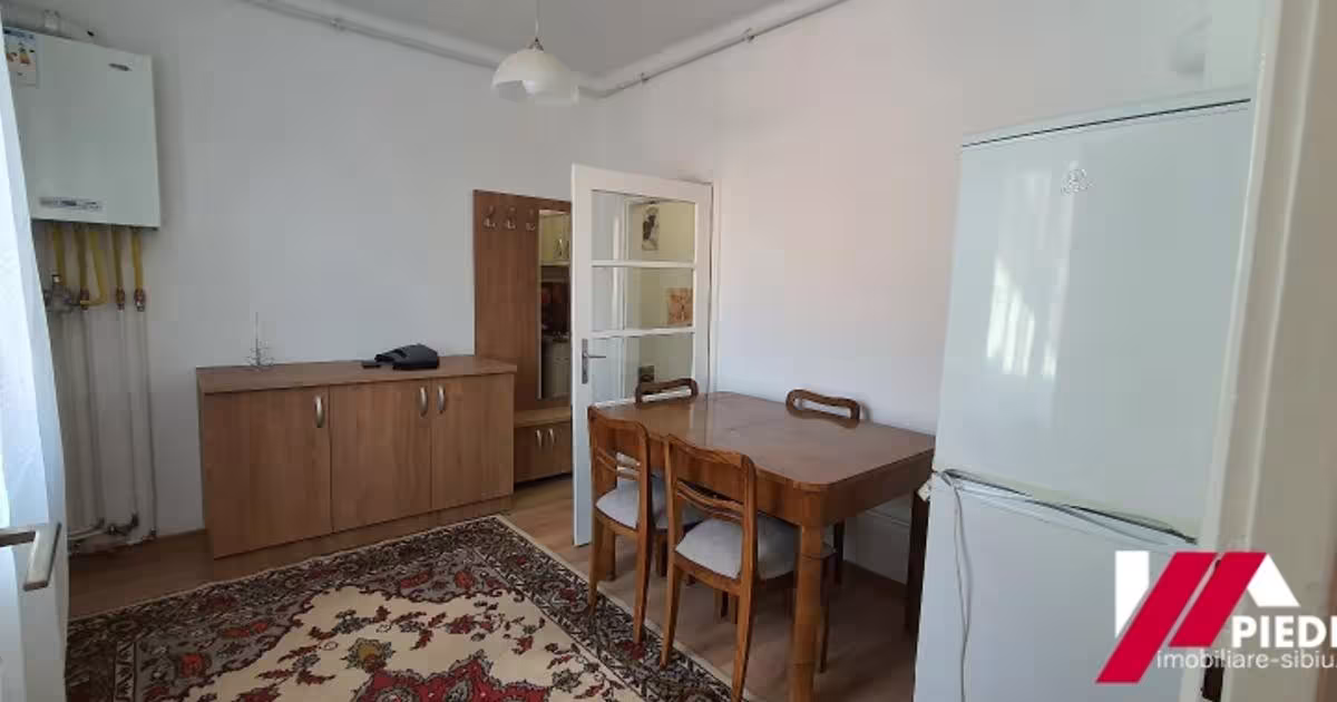 Garsonieră semidecomandată în zona Central, Sibiu