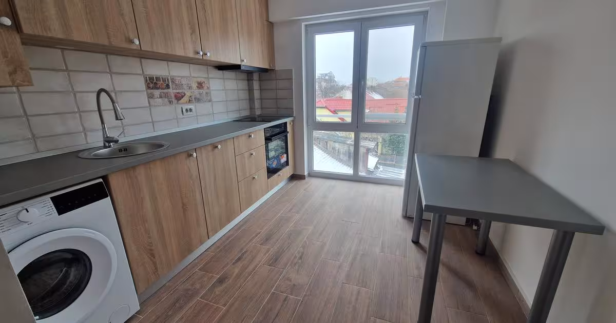 Garsonieră decomandată în zona Simion Bărnuțiu, Timișoara