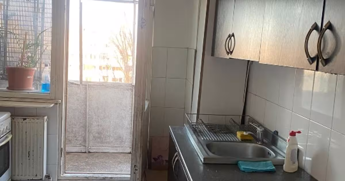 Garsonieră decomandată în zona Central, Brăila