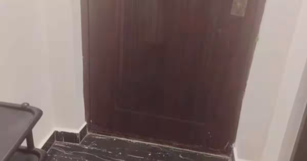 Garsonieră 16 mp în zona Micro 40, Galați