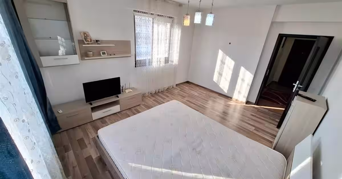 Liber apartament 1 camera, Nicolina, 2 minute de Belvedere, mobilat
