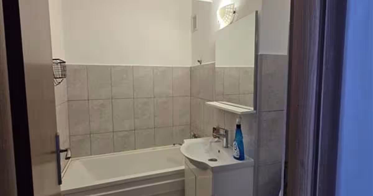 Garsonieră decomandată în zona Tătărași, Iași