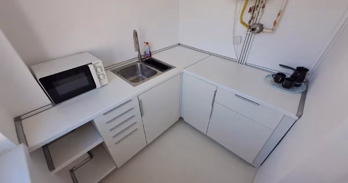Garsonieră decomandată în zona Ultracentral, Pitești