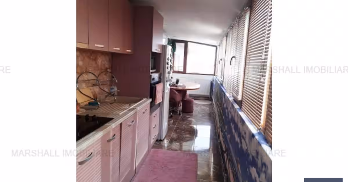 Garsonieră decomandată în zona Ultracentral, Ploiești