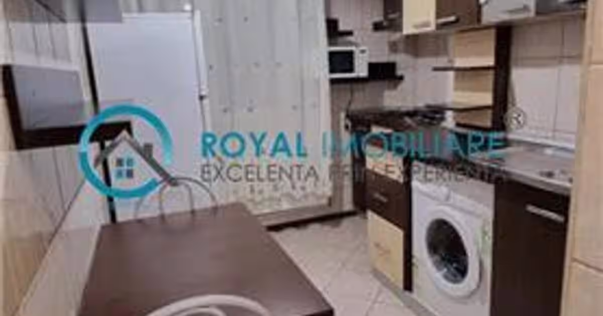 Garsonieră decomandată în zona Ultracentral, Ploiești
