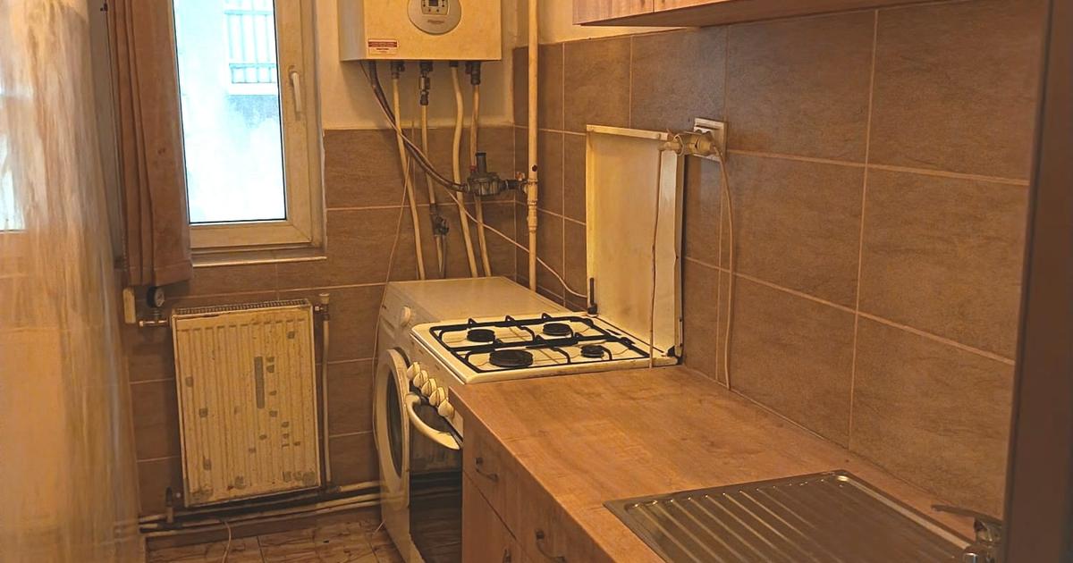 Garsoniera Cartier Bradet 27mp mobilata si utilata Pret 33.800eur neg