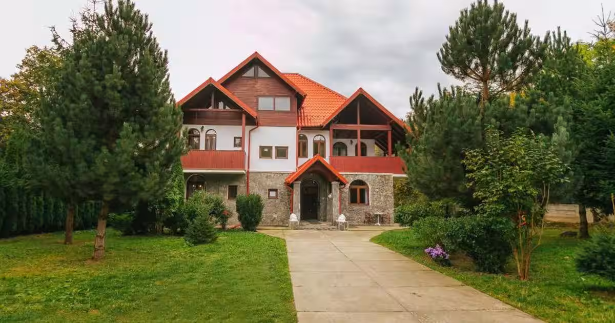 Hotel/Pensiune 500 mp în Sinaia