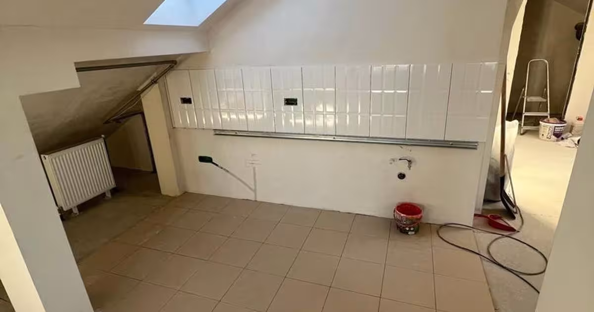 Penthouse semidecomandat cu 4 camere în zona Periferie, Suceava