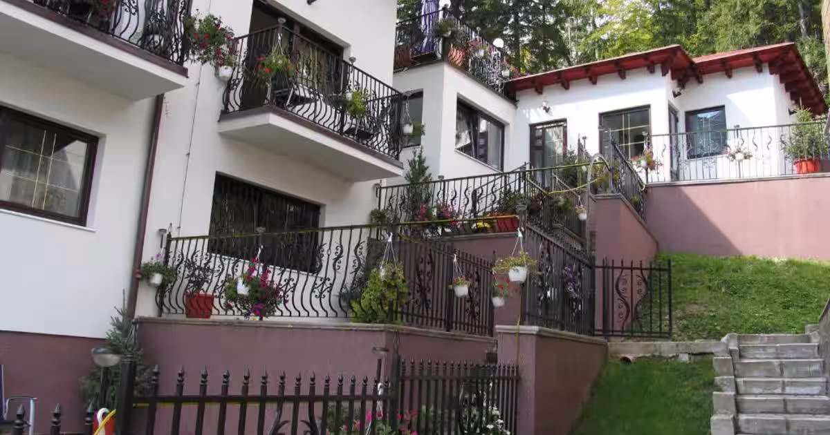 Proprietate specială 1215 mp în zona Central, Sinaia