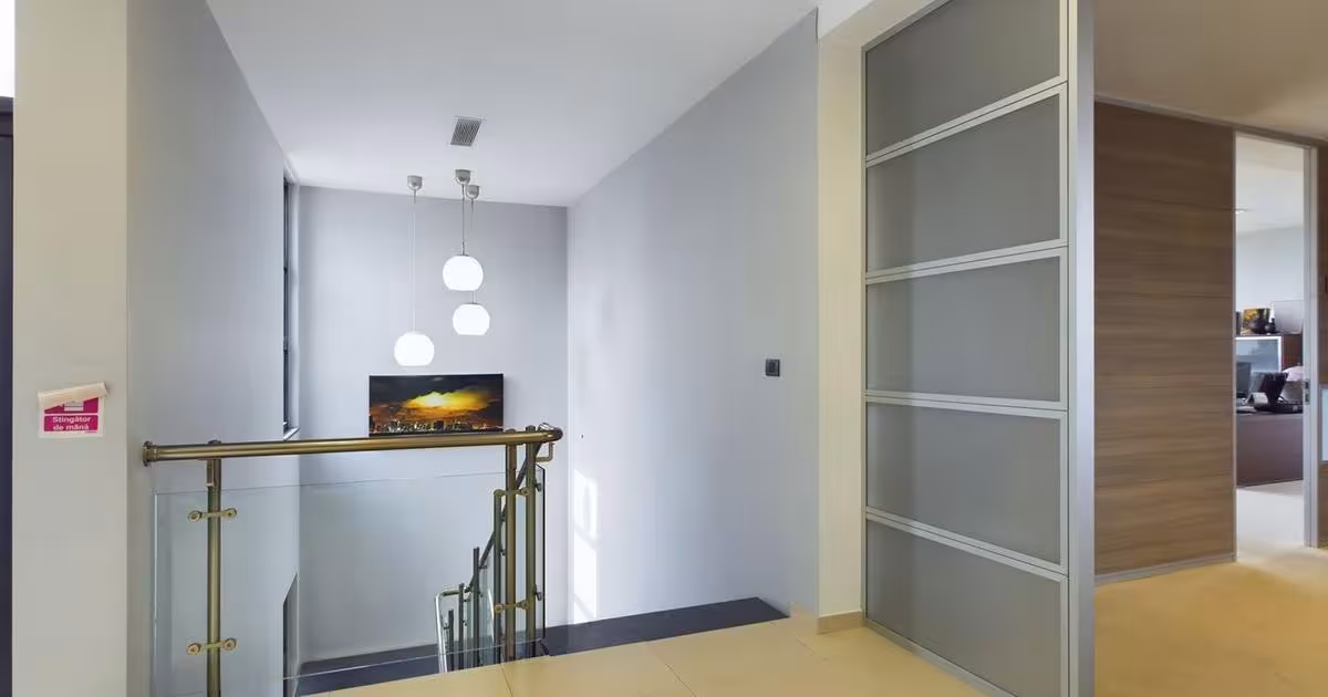 Spațiu comercial 340 mp în zona Micălaca, Arad