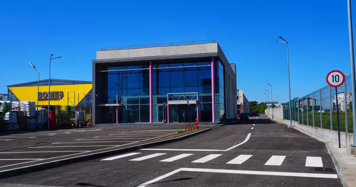 Spațiu comercial 2958 mp în zona Central, Bragadiru