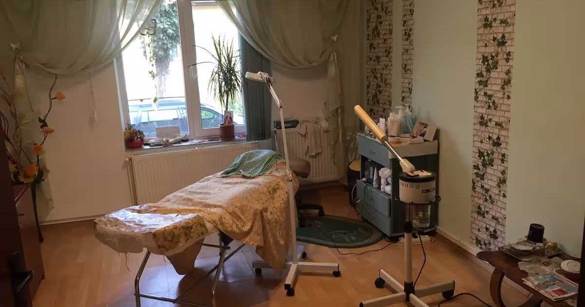 Spațiu comercial 32 mp în zona 13 Decembrie, Brașov