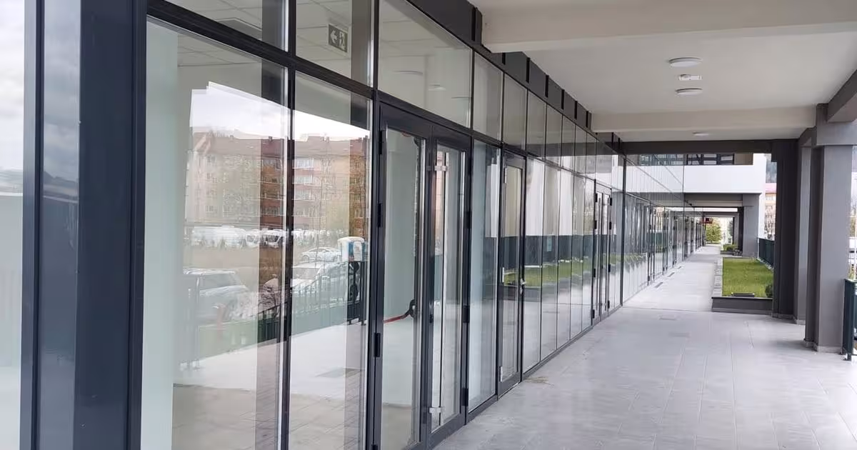 Spațiu comercial 140 mp în zona Noua, Brașov