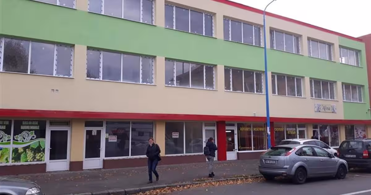 Spațiu comercial în zona Tractorul, Brașov