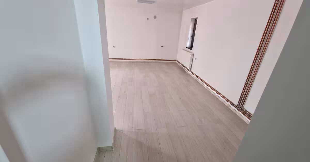Spațiu comercial 48 mp în zona Vlahuță, Brașov
