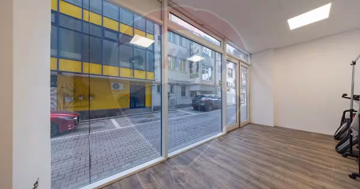 Spațiu comercial în zona Vlahuță, Brașov